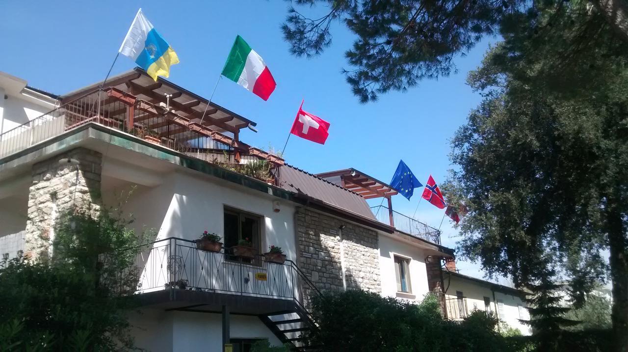 Casa Furrer Aparthotel Tirrenia Eksteriør bilde